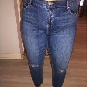 Old Navy Perfect Straight Jeans